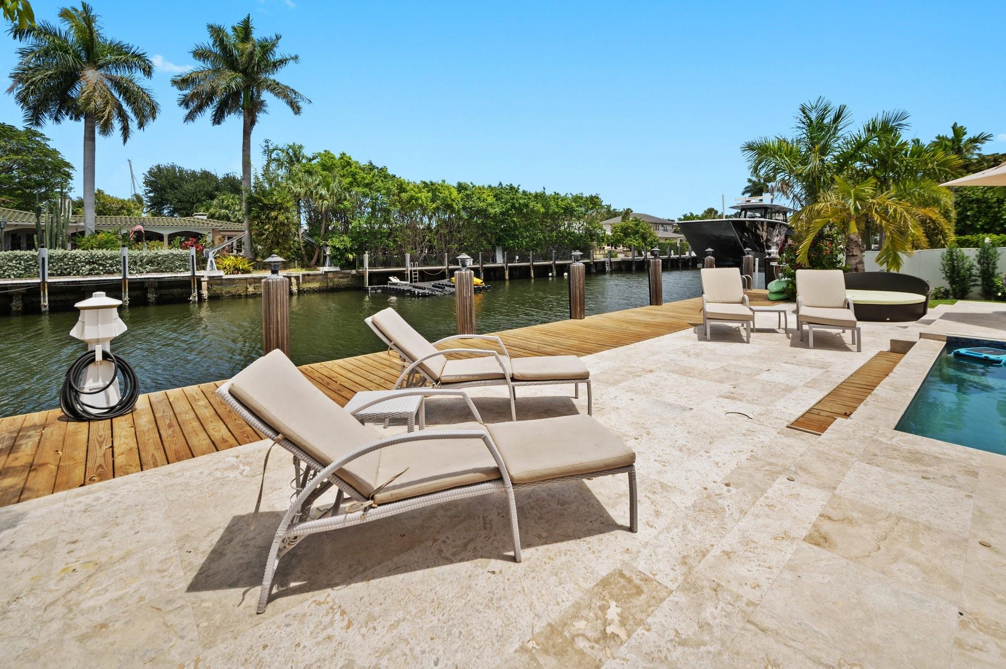 2437 Castilla Isle Property Photo 29