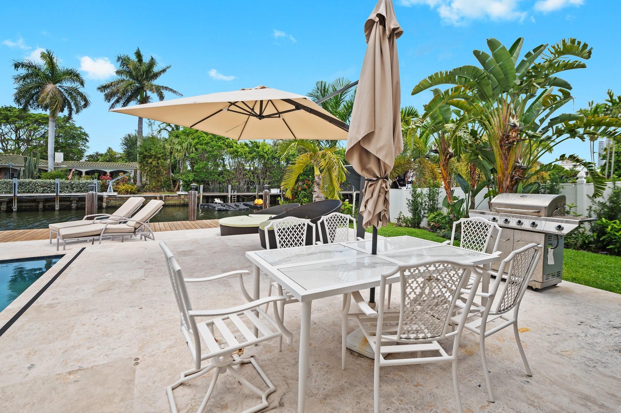 2437 Castilla Isle Property Photo 35