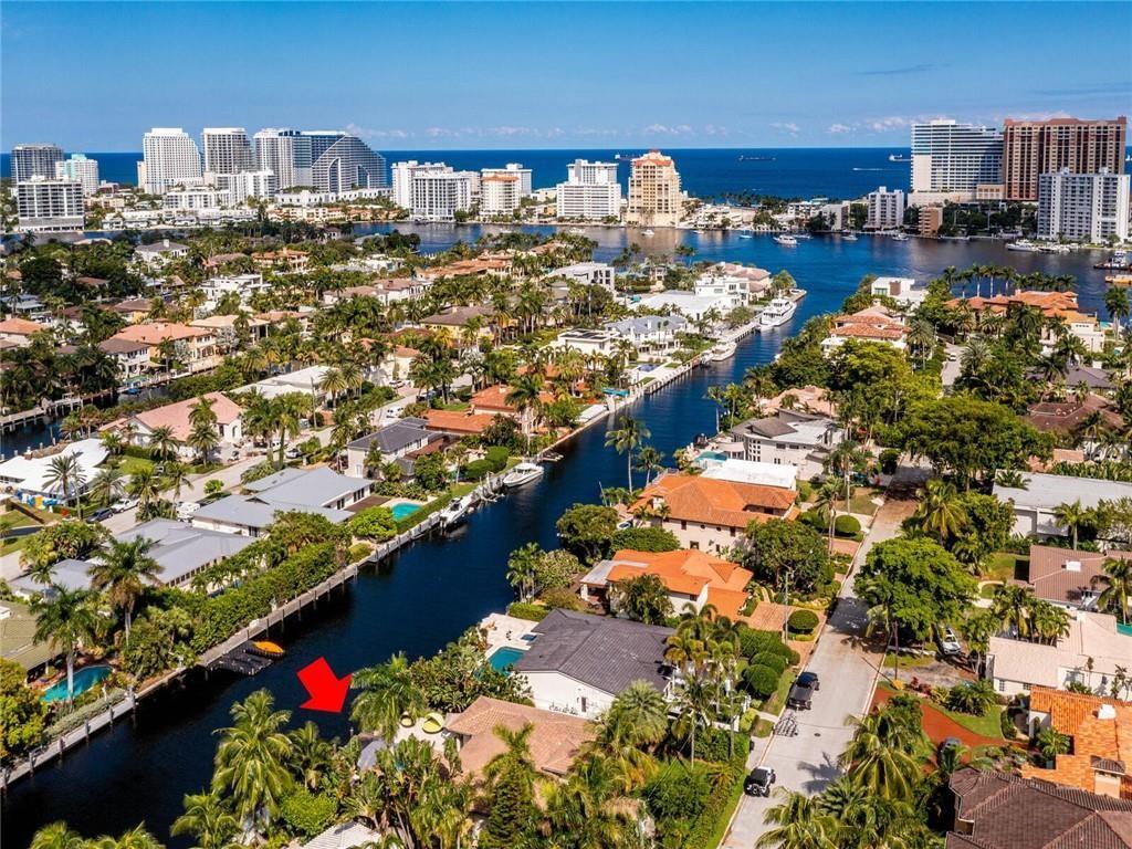 2437 Castilla Isle Property Photo 42