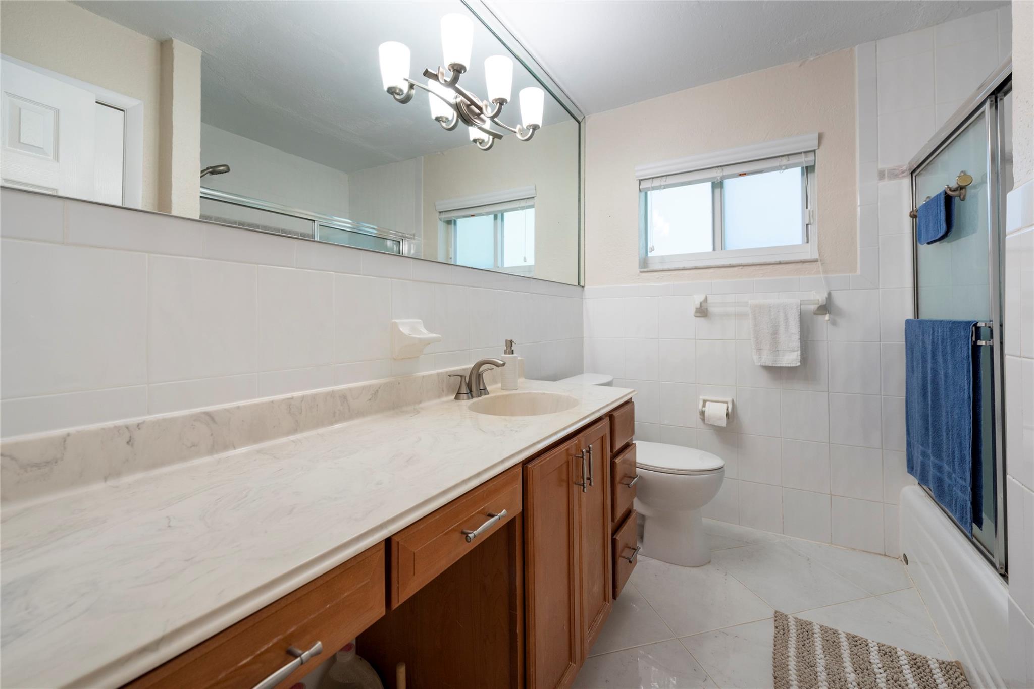 304 N 31st Ct Property Photo 19