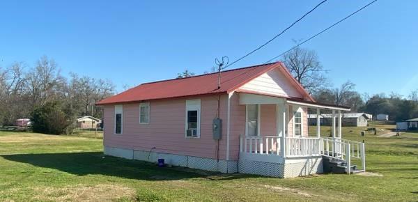 4144 Herring Ave