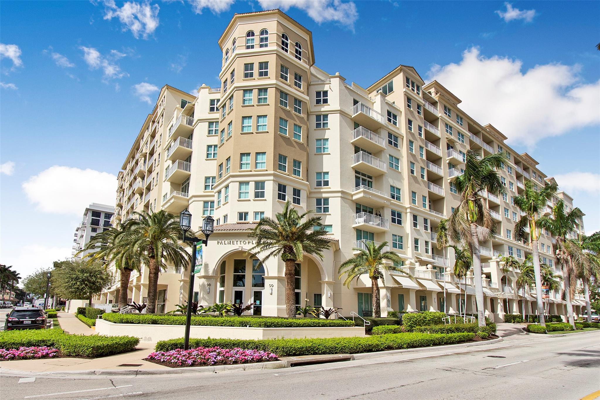 99 SE Mizner Blvd 303 Property Photo 1