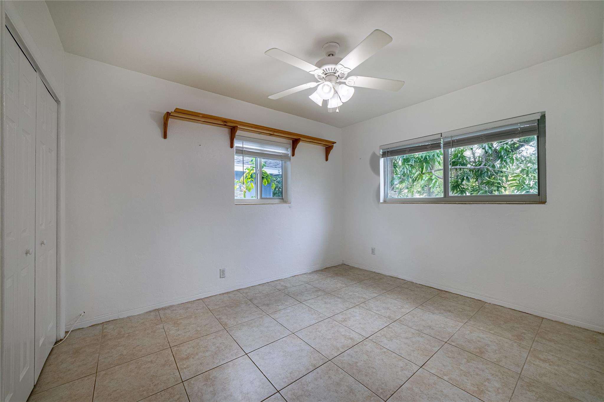 1462 Sw 16th Ter Property Photo 21
