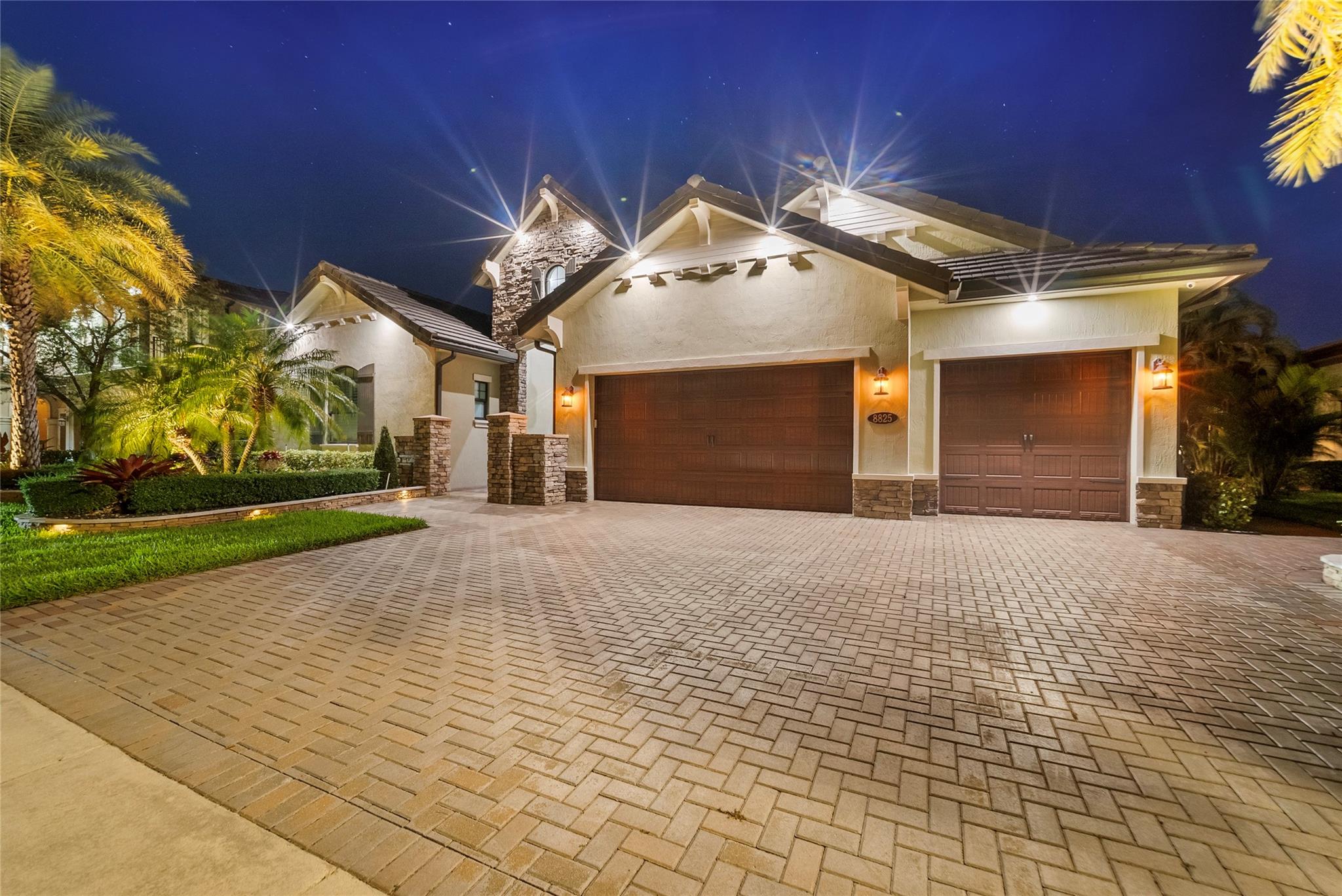 8825 Watercrest Cir E. Property Photo 63