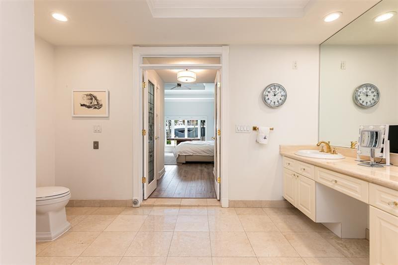 416 Isle Of Capri Dr Property Photo 10