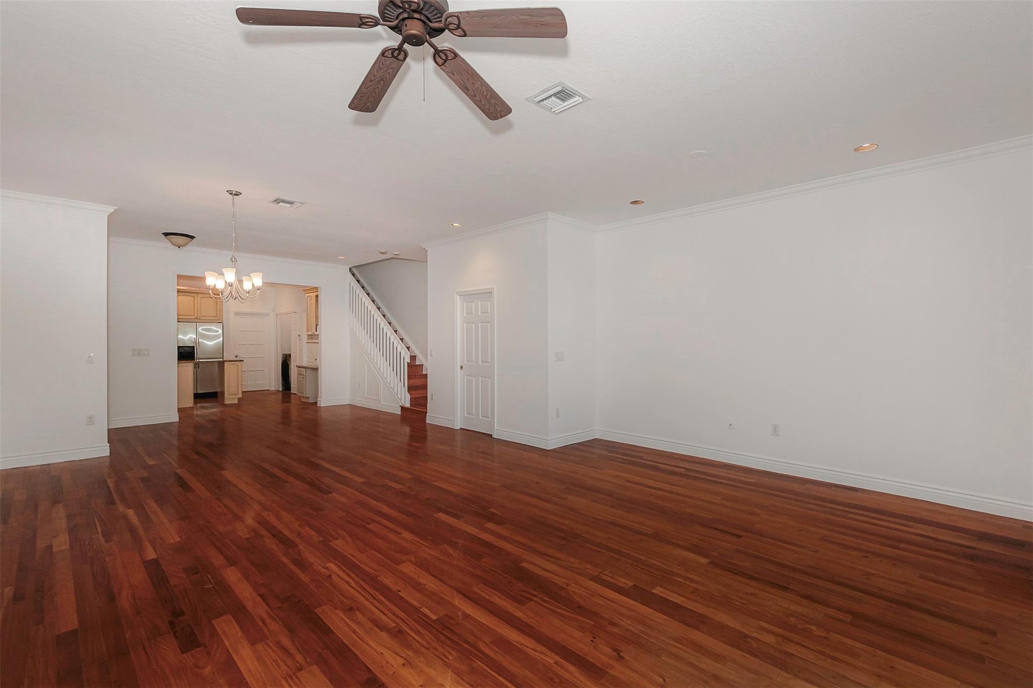 537 Ne 17th Way Property Photo 10