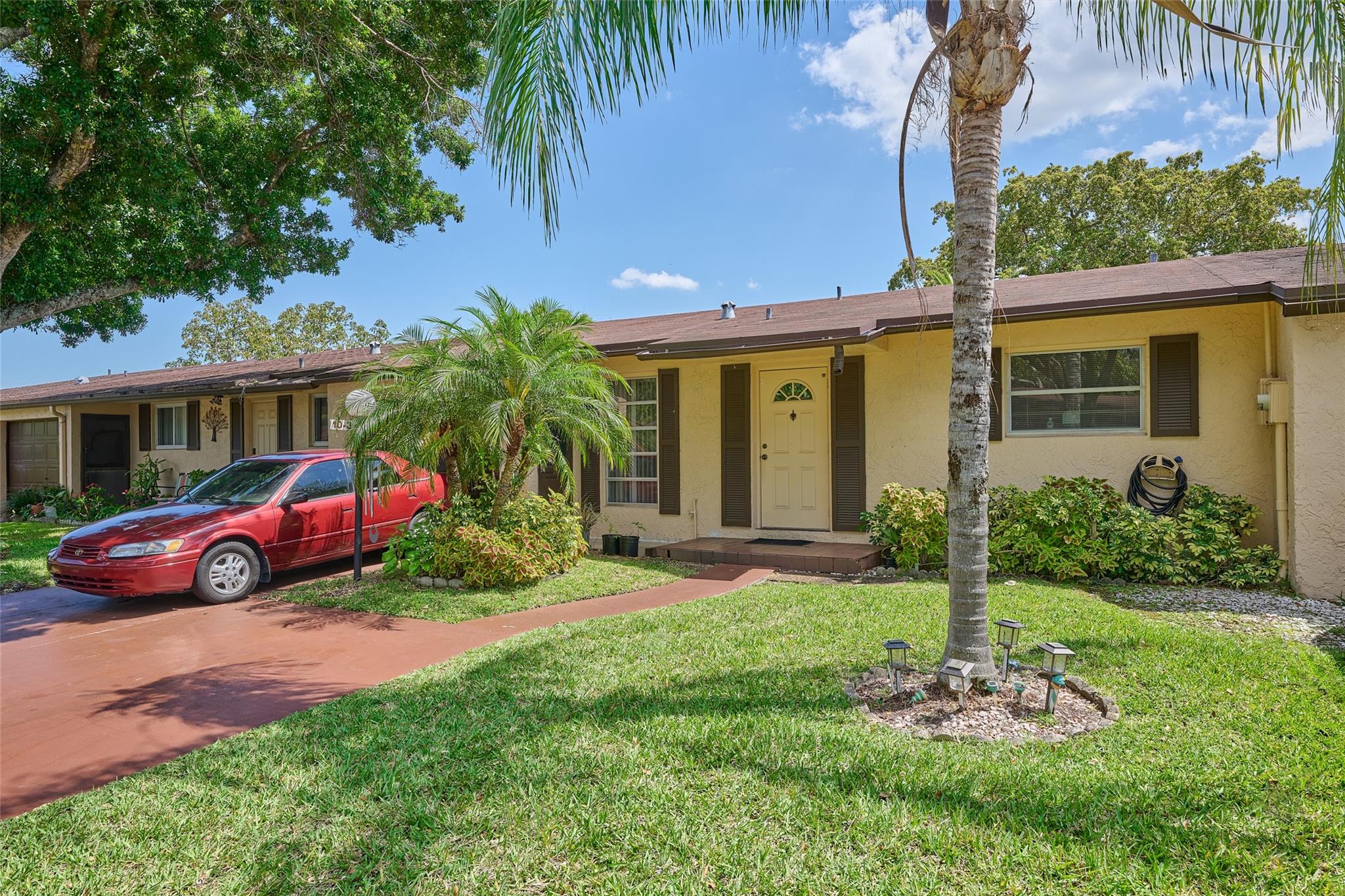 7708 Margate Boulevard Property Photo 1