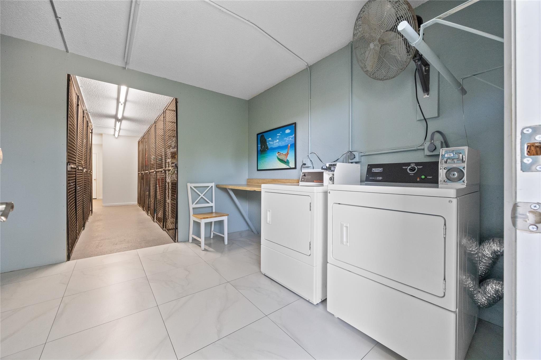 2503 Antigua Ter B3 Property Photo 30