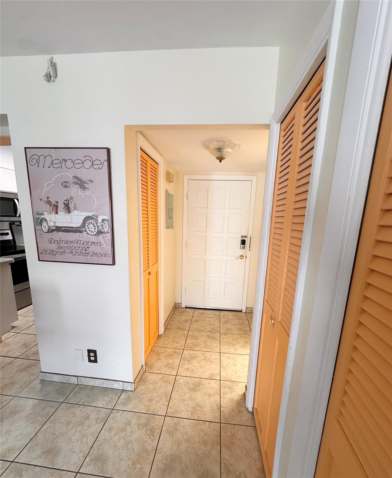 6010 S Falls Circle Dr 305 Property Photo 11