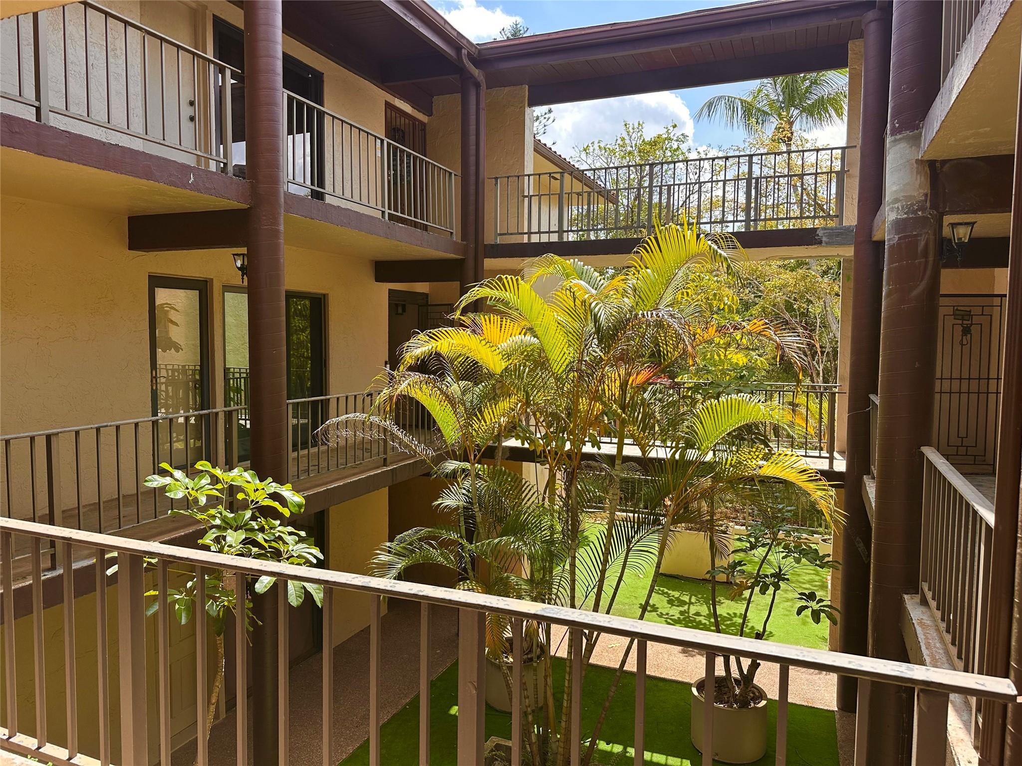 6010 S Falls Circle Dr 305 Property Photo 17
