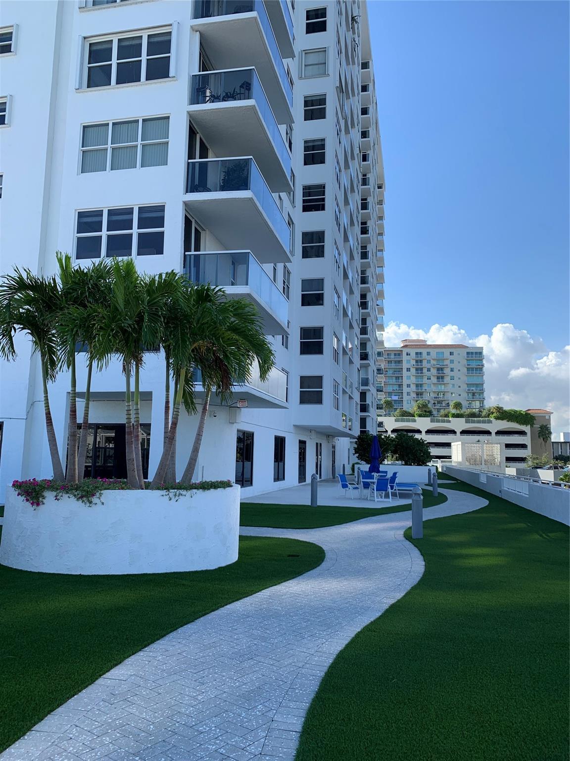 3015 N Ocean Blvd 15a Property Photo 10