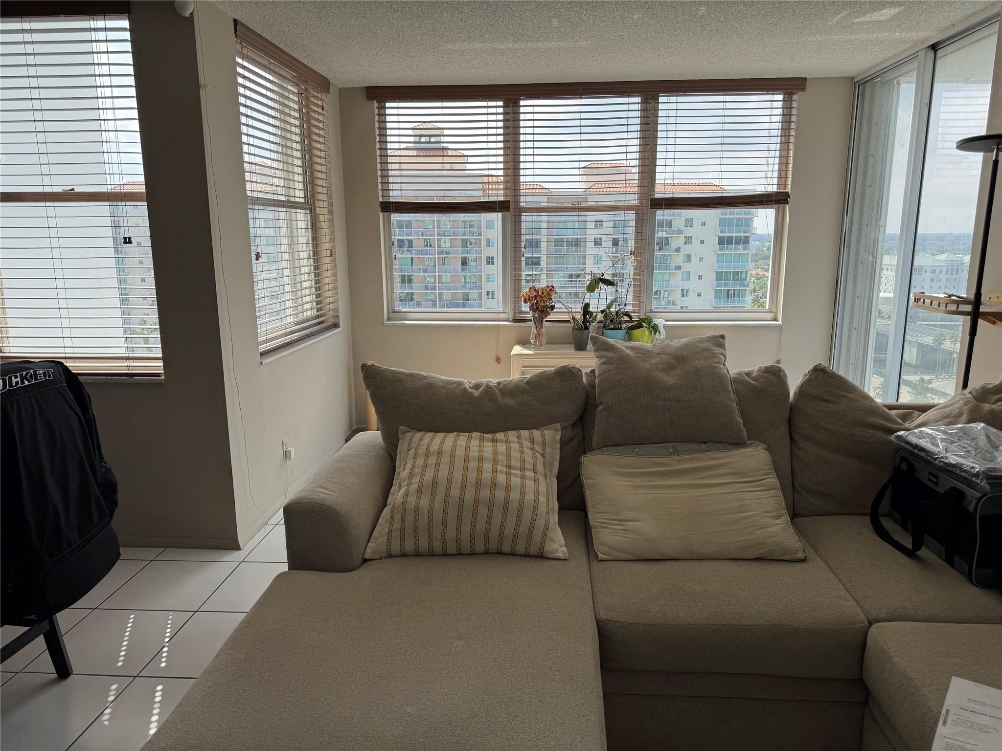 3015 N Ocean Blvd 15a Property Photo 12