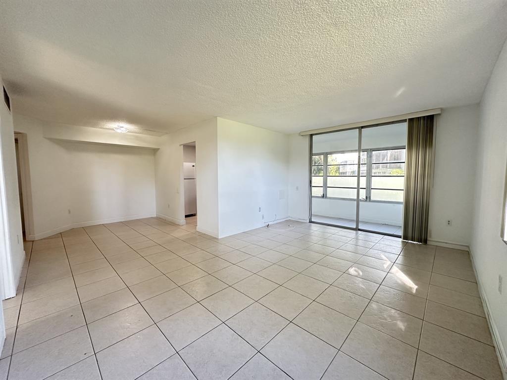 9401 Lime Bay Blvd 115 Property Photo 7