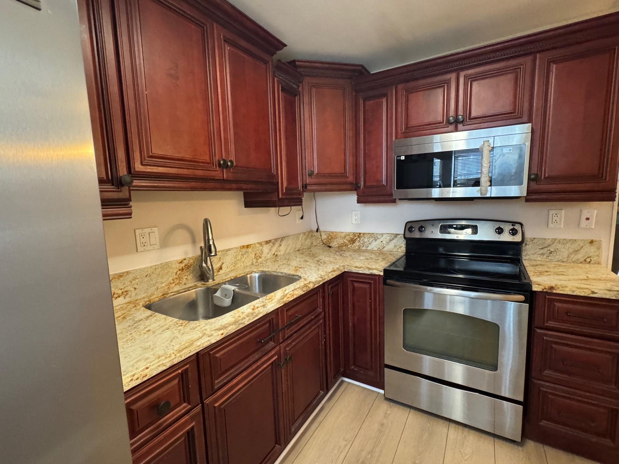 702 Gardens Dr 103 Property Photo 1