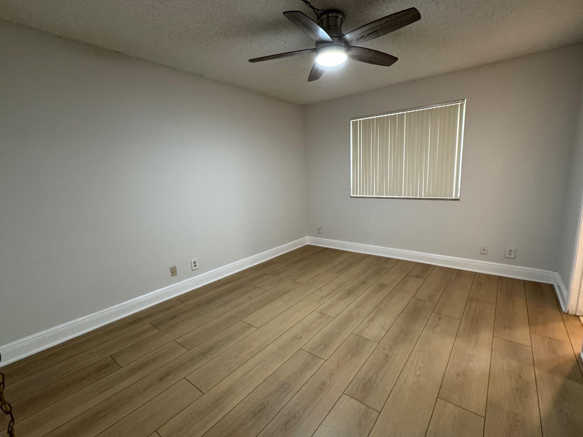 702 Gardens Dr 103 Property Photo 7