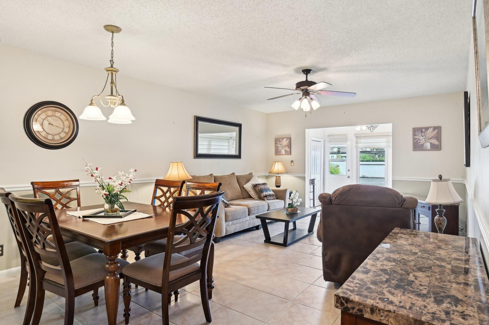 5620 SW 3rd Pl 114 Property Photo 1