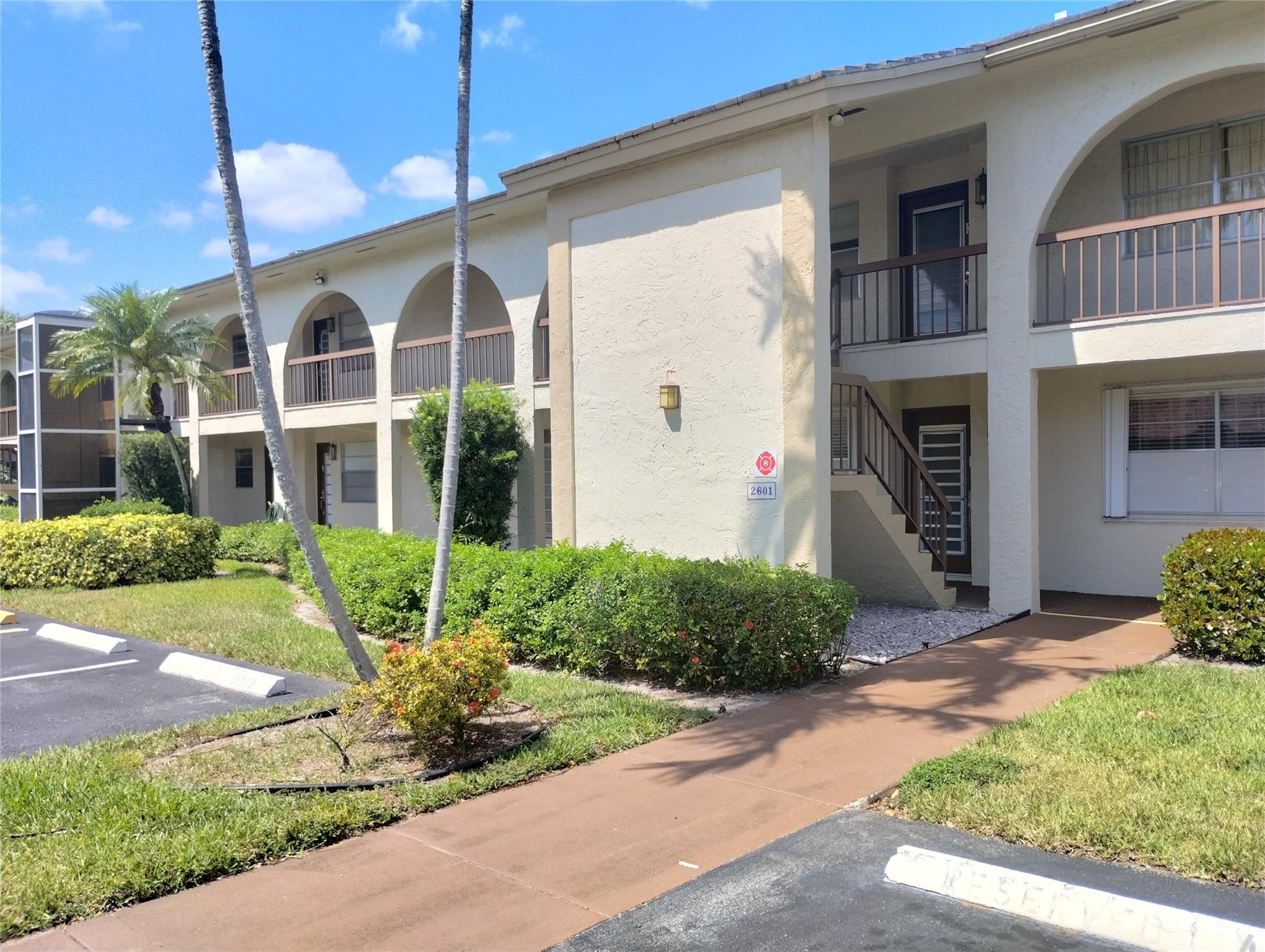 2601 Nassau Bnd E1 Property Photo 1