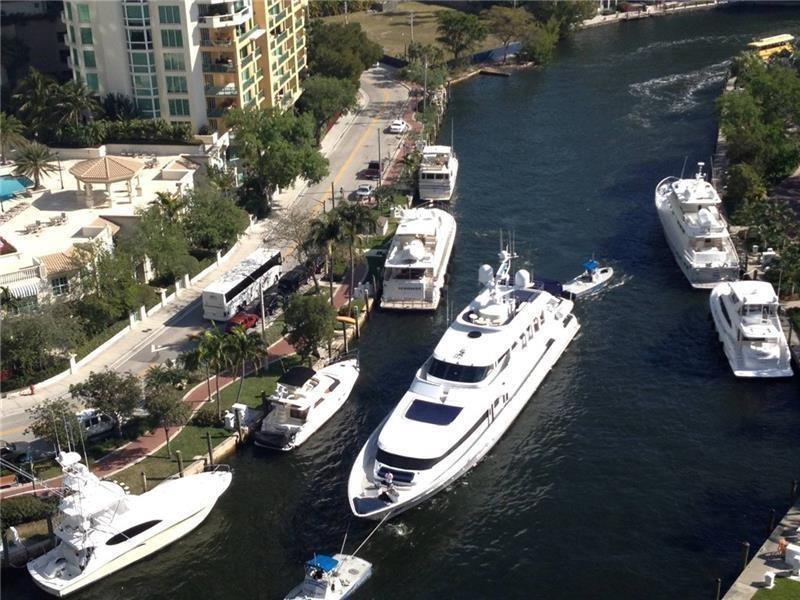 511 Se 5th Ave 1701 Property Photo 1