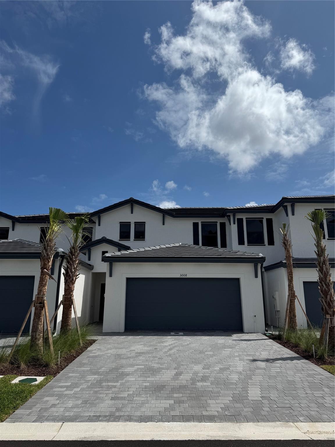 3008 Park Pl