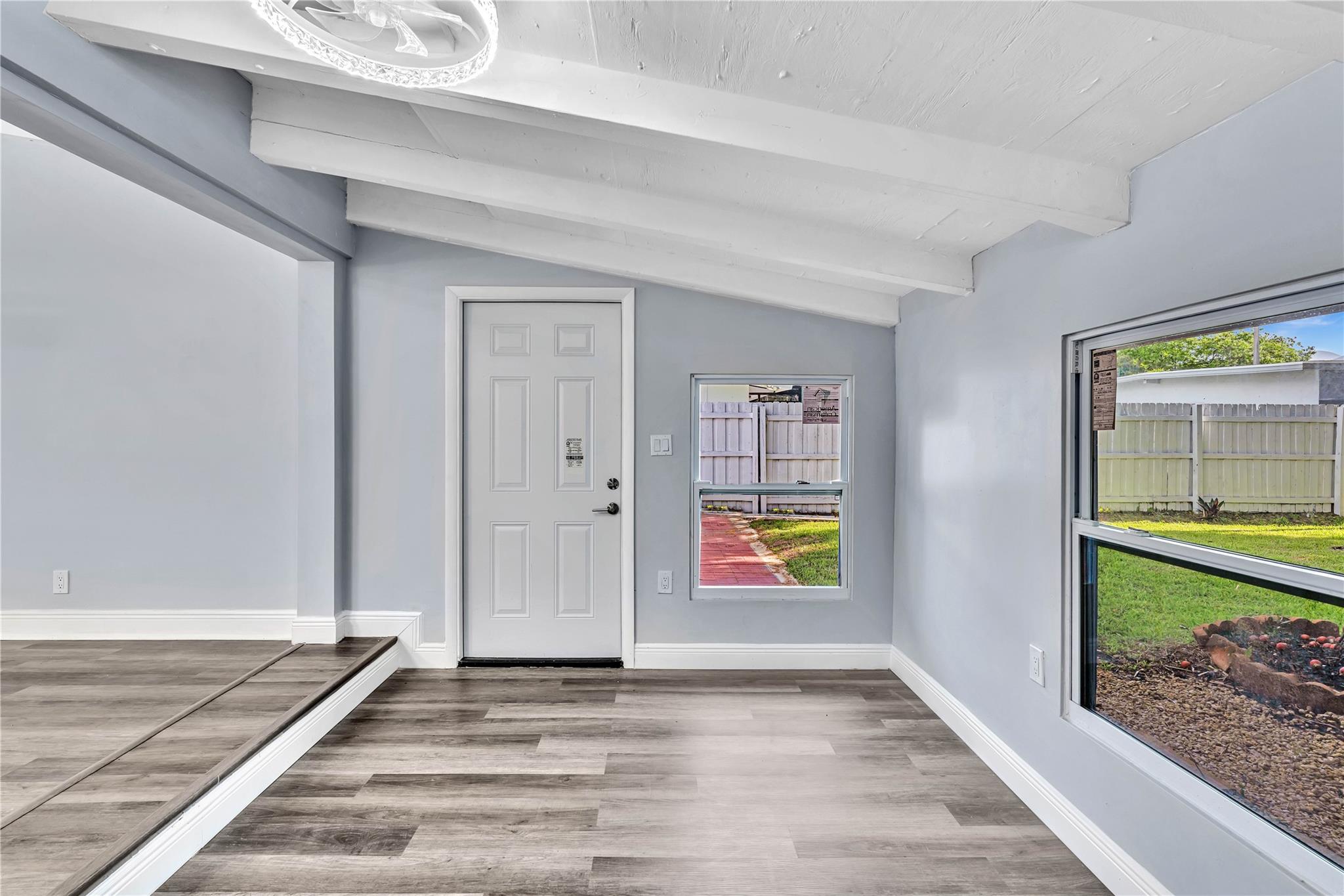 2448 Andros Ln Property Photo 12