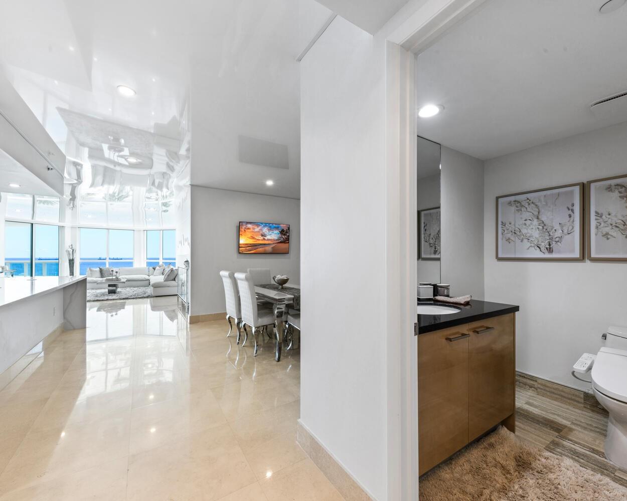 101 S Fort Lauderdale Beach Blvd 1104 Property Photo 11