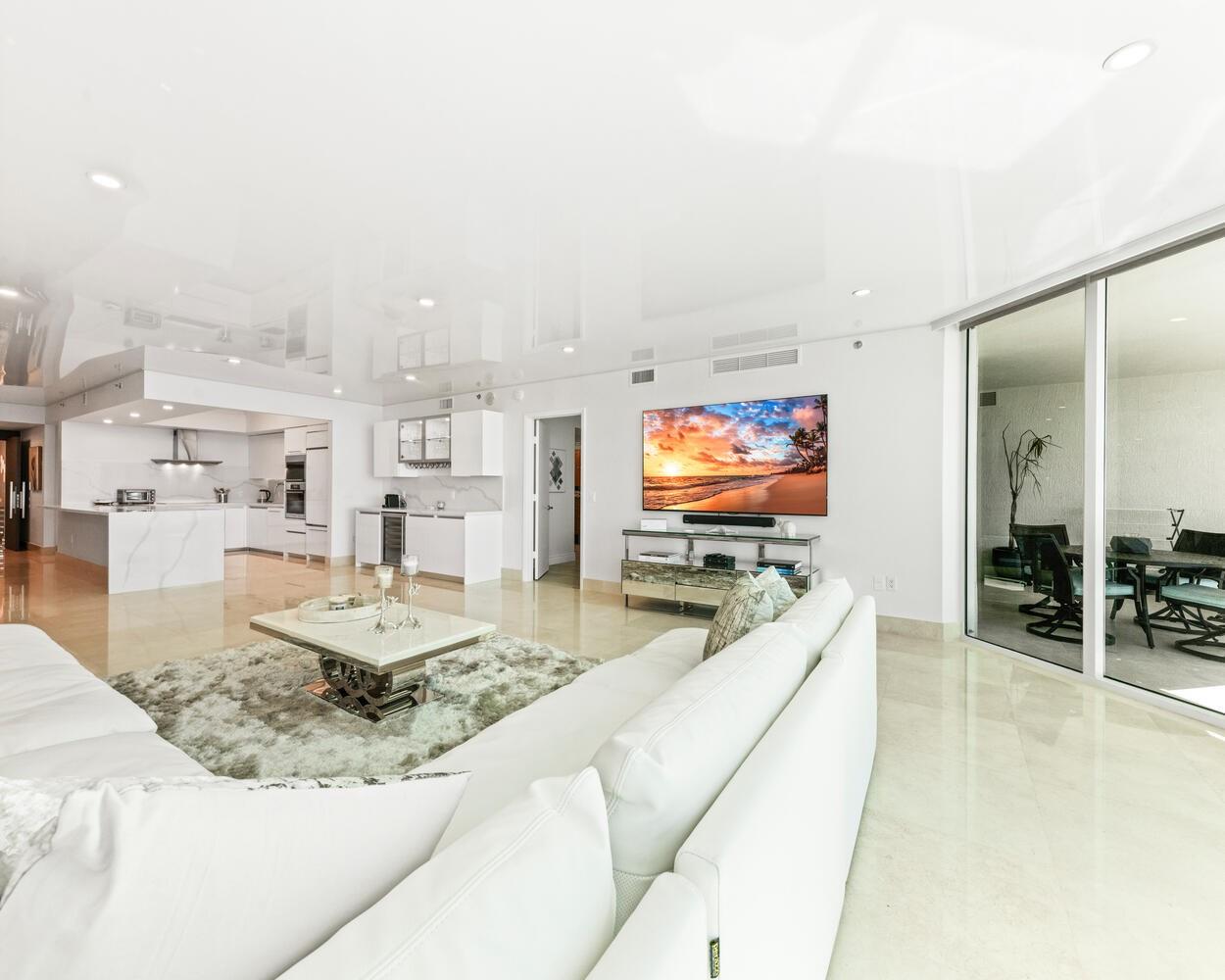 101 S Fort Lauderdale Beach Blvd 1104 Property Photo 12