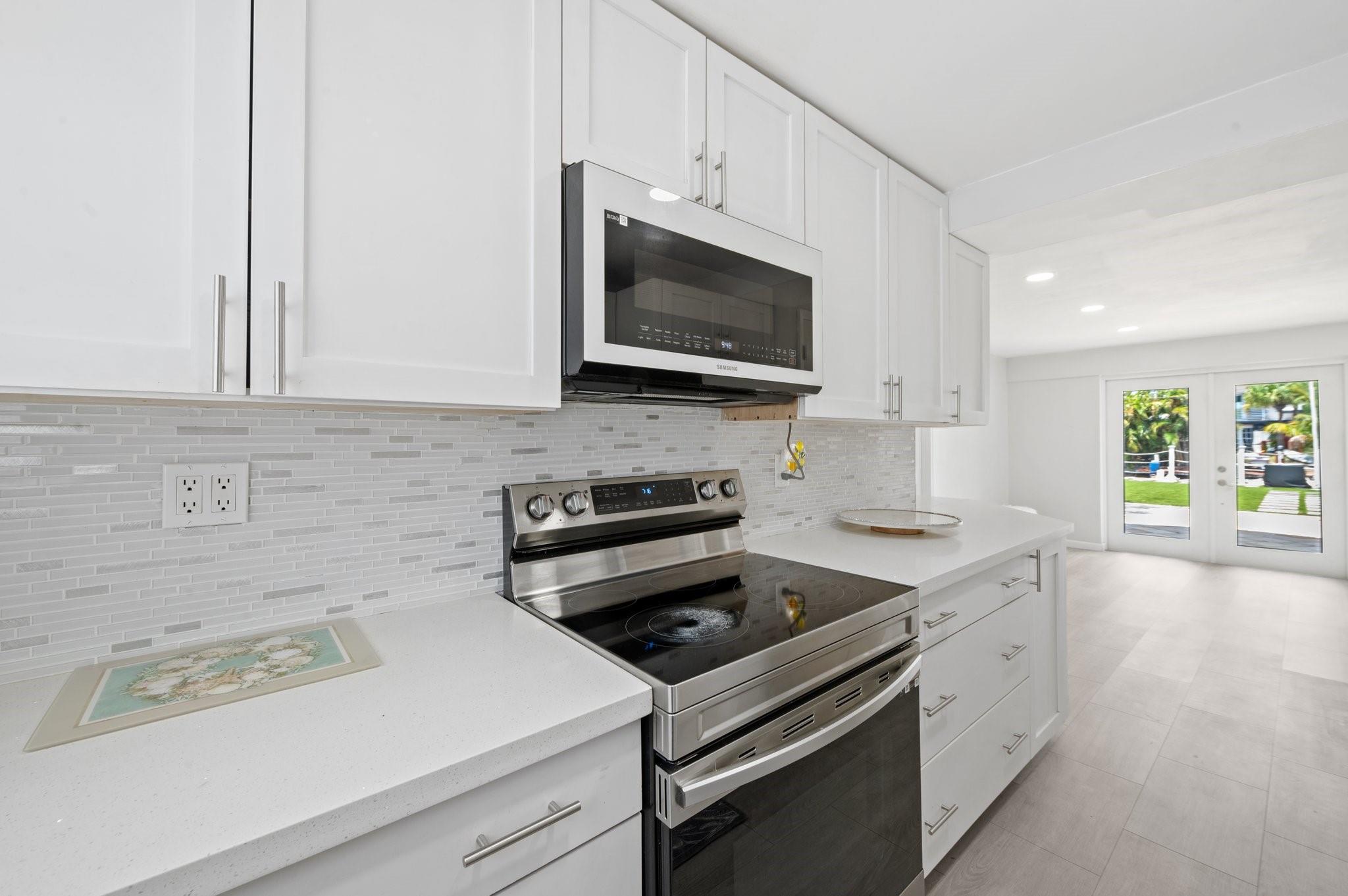 2455 Sugarloaf Ln Property Photo 16