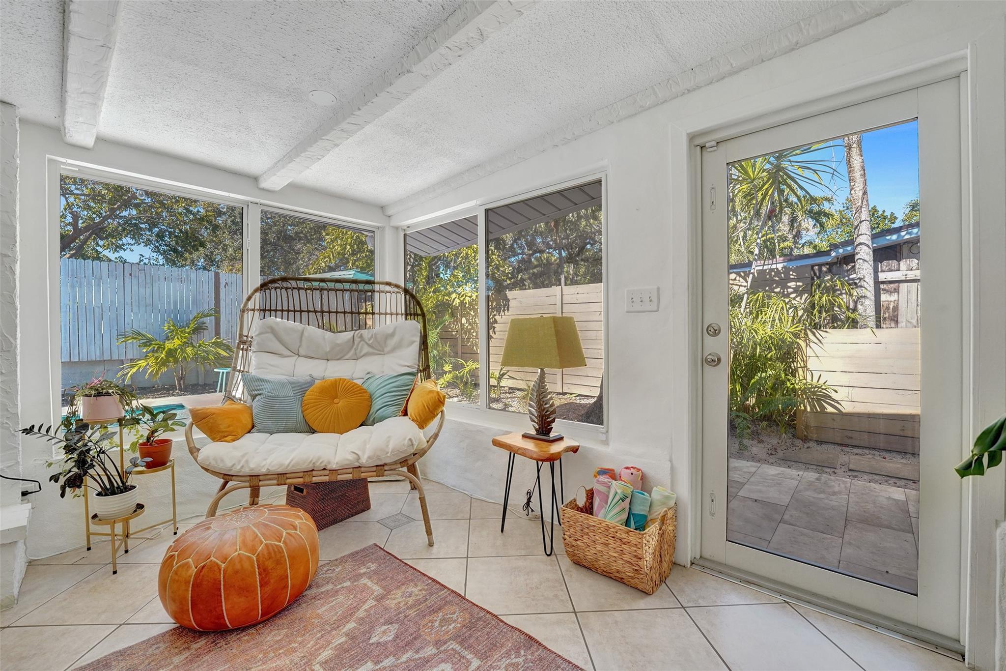 2513 Whale Harbor Ln Property Photo 16