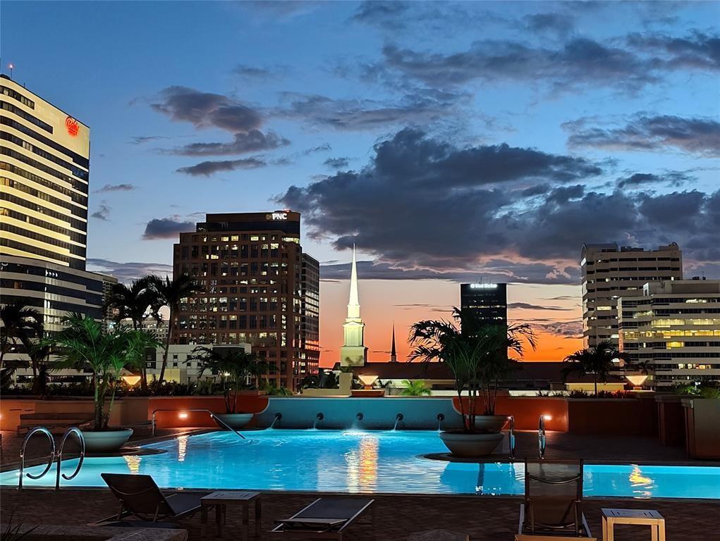 110 N Federal Hwy 1012 Property Photo 14