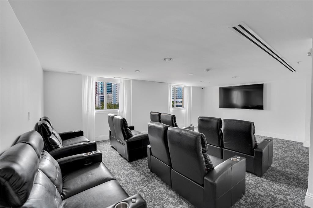 110 N Federal Hwy 1012 Property Photo 24