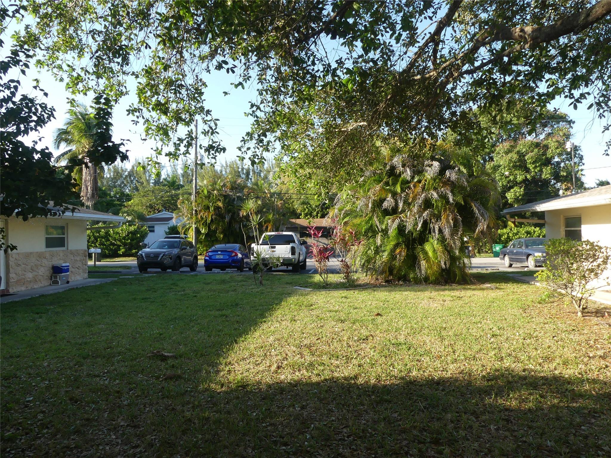 3296 Sw 44th St Property Photo 5