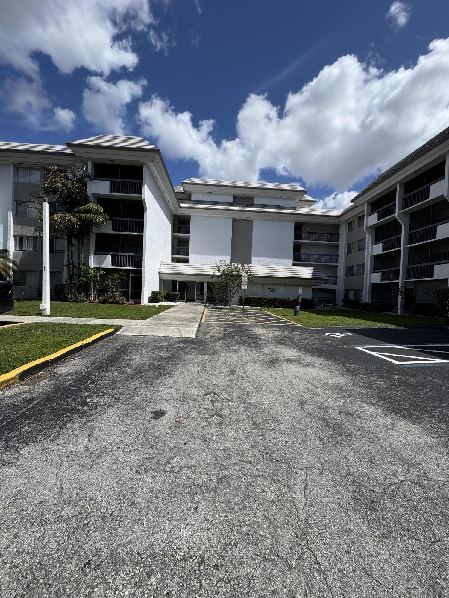 F10504398 Property Photo 12