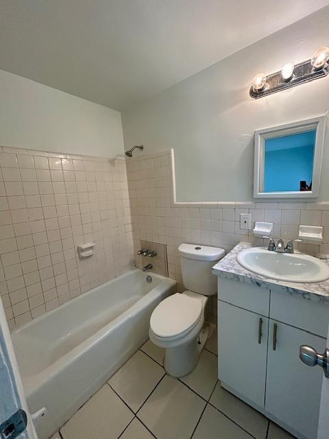 1113 Sw 15th Ter 3 Property Photo 5