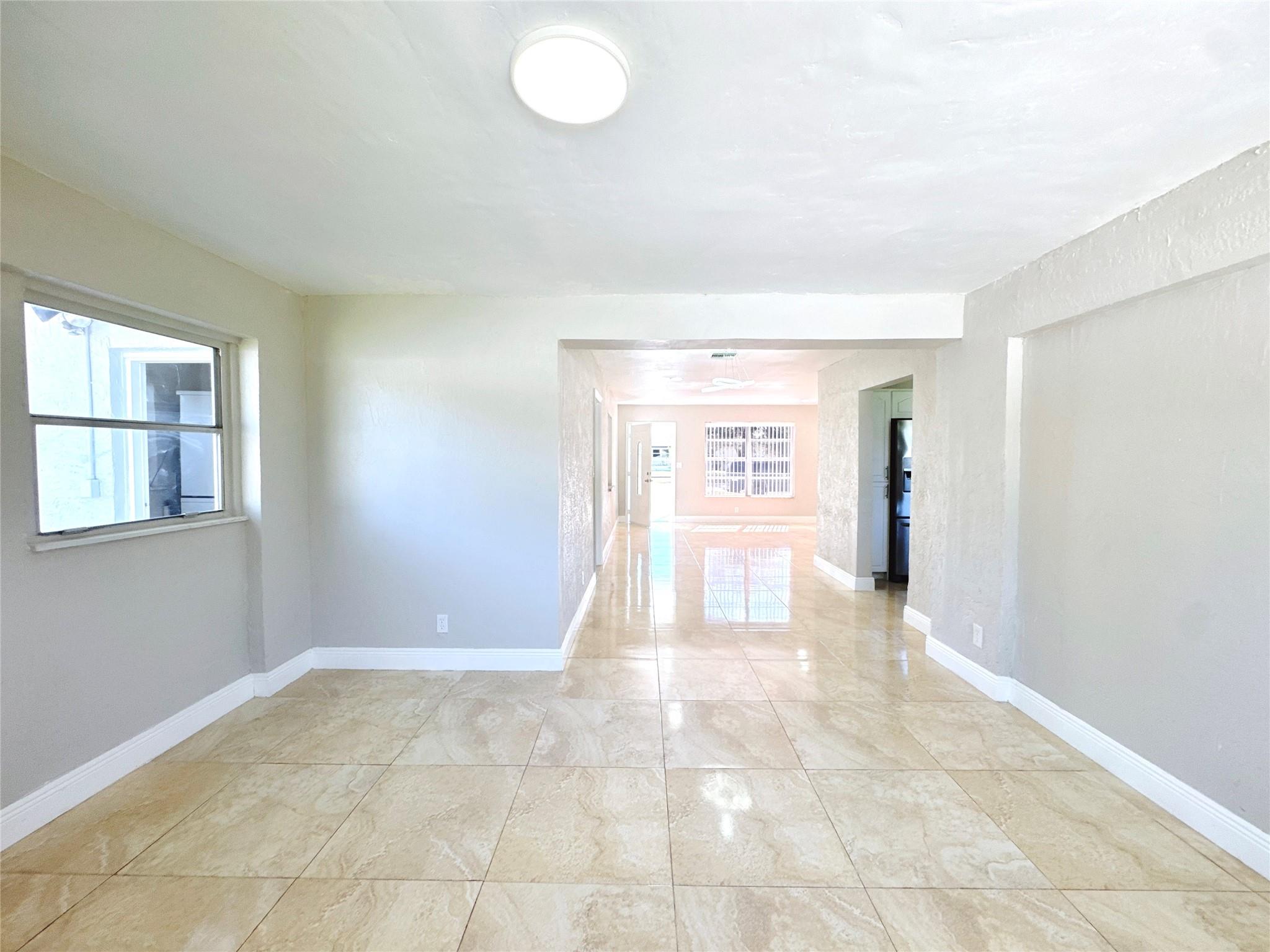 411 Sw 31 Ave Property Photo 9