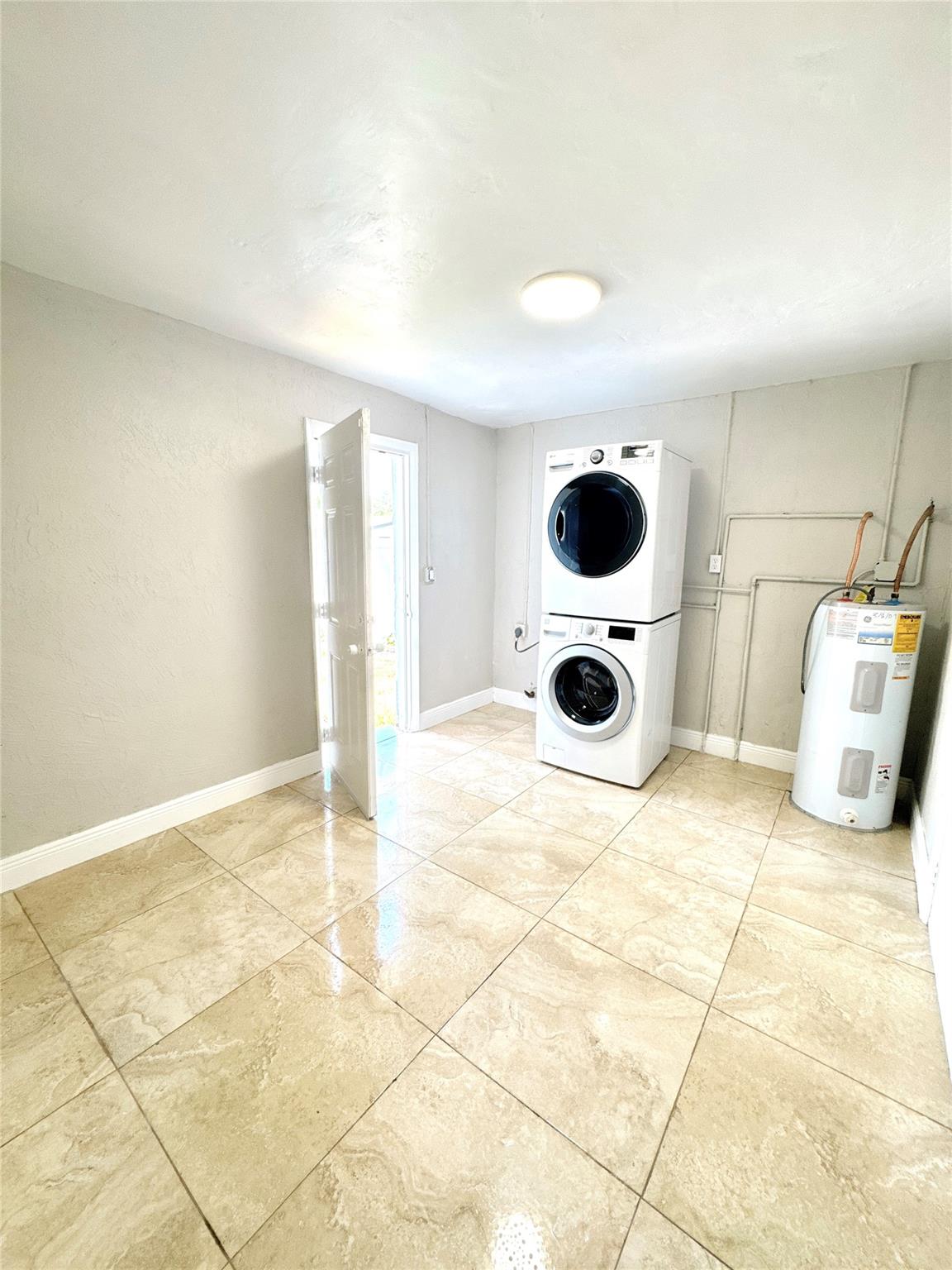 411 Sw 31 Ave Property Photo 14