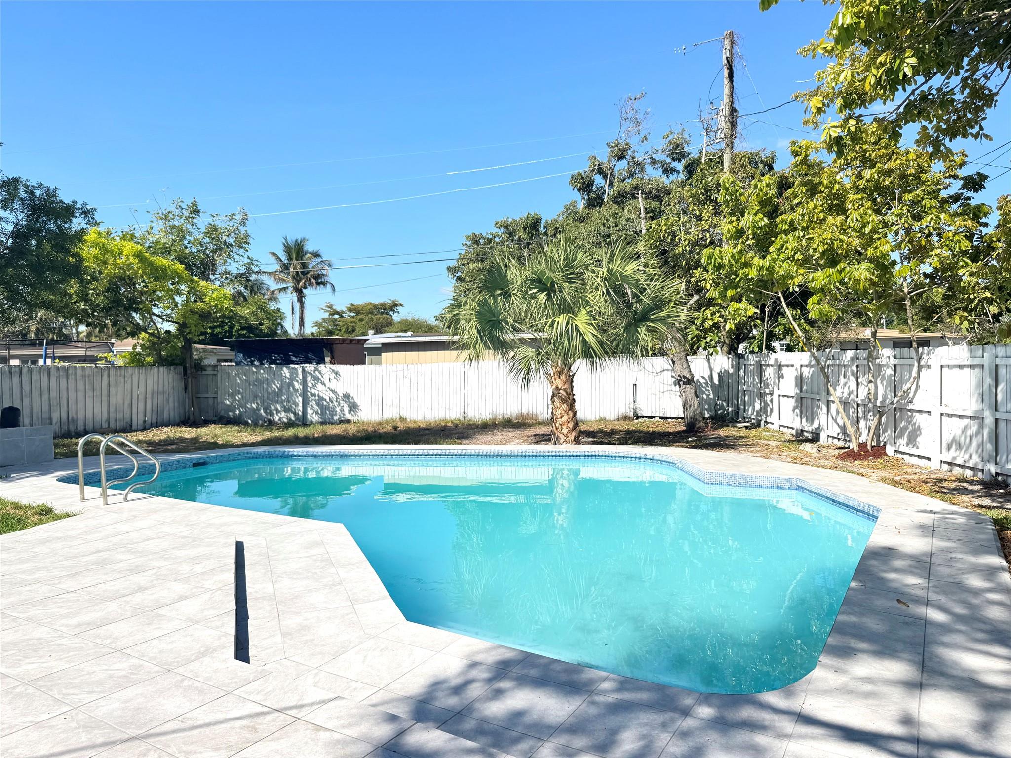 411 Sw 31 Ave Property Photo 25
