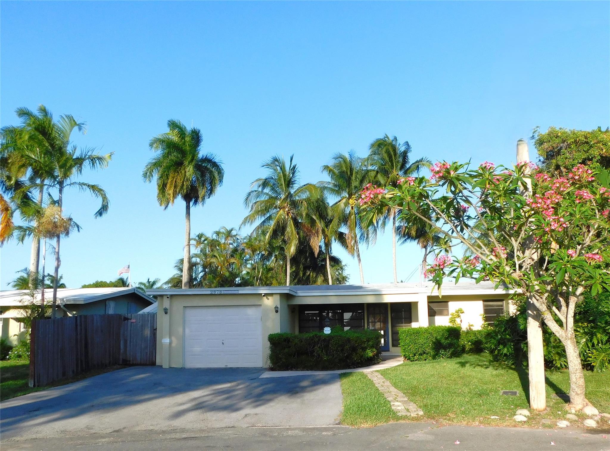 2678 Key Largo Ln Property Photo 1