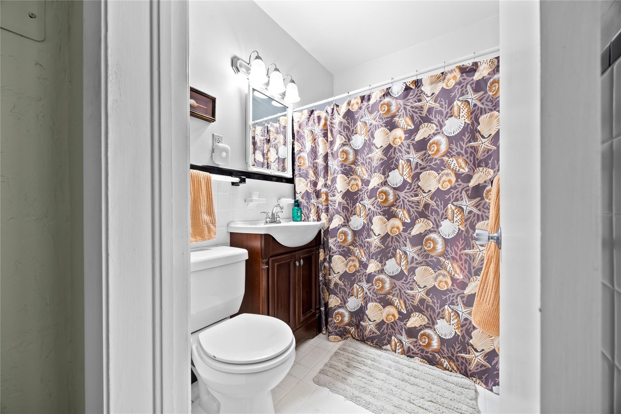 1617 Dewey Property Photo 32