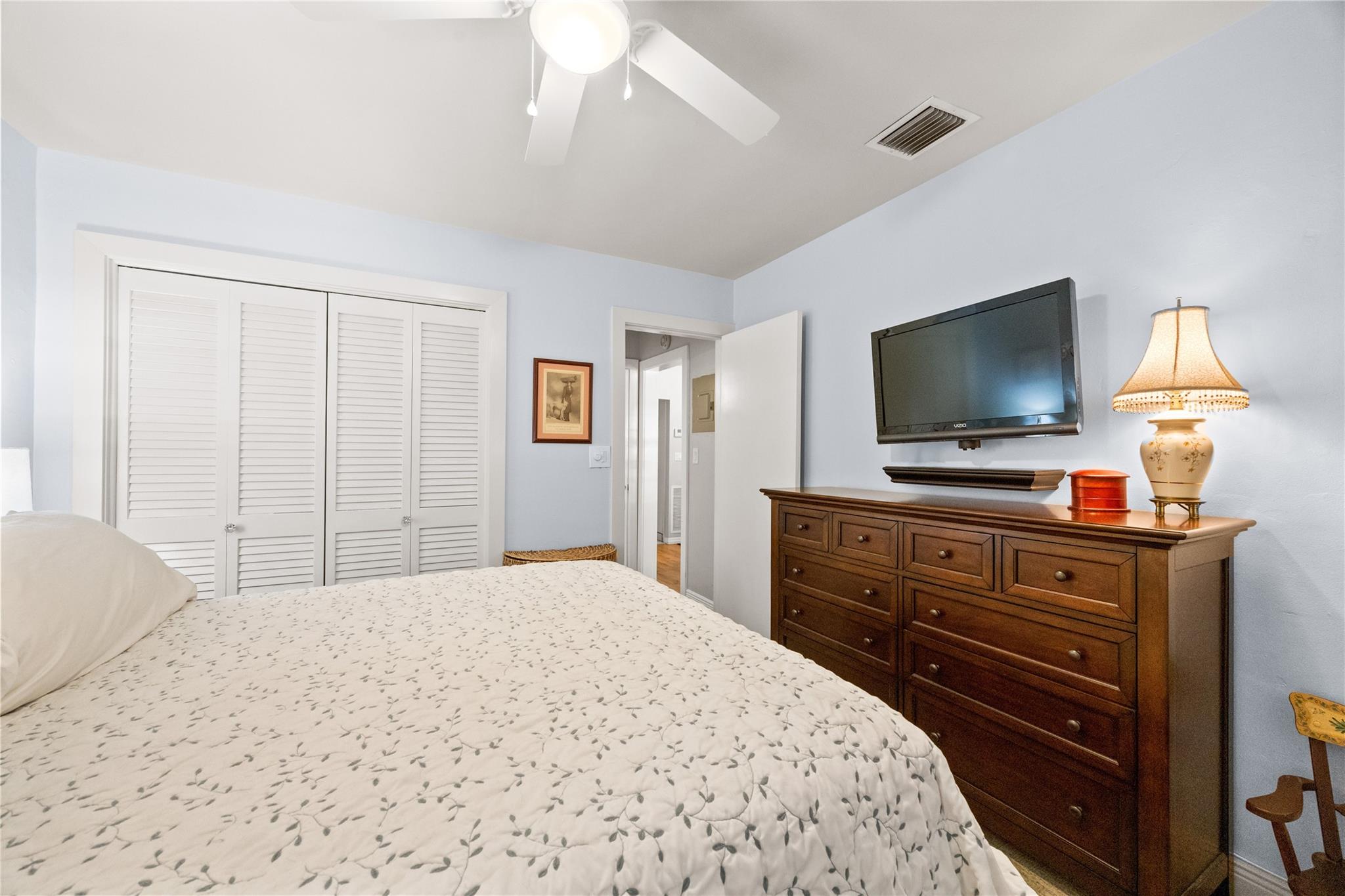 1617 Dewey Property Photo 48
