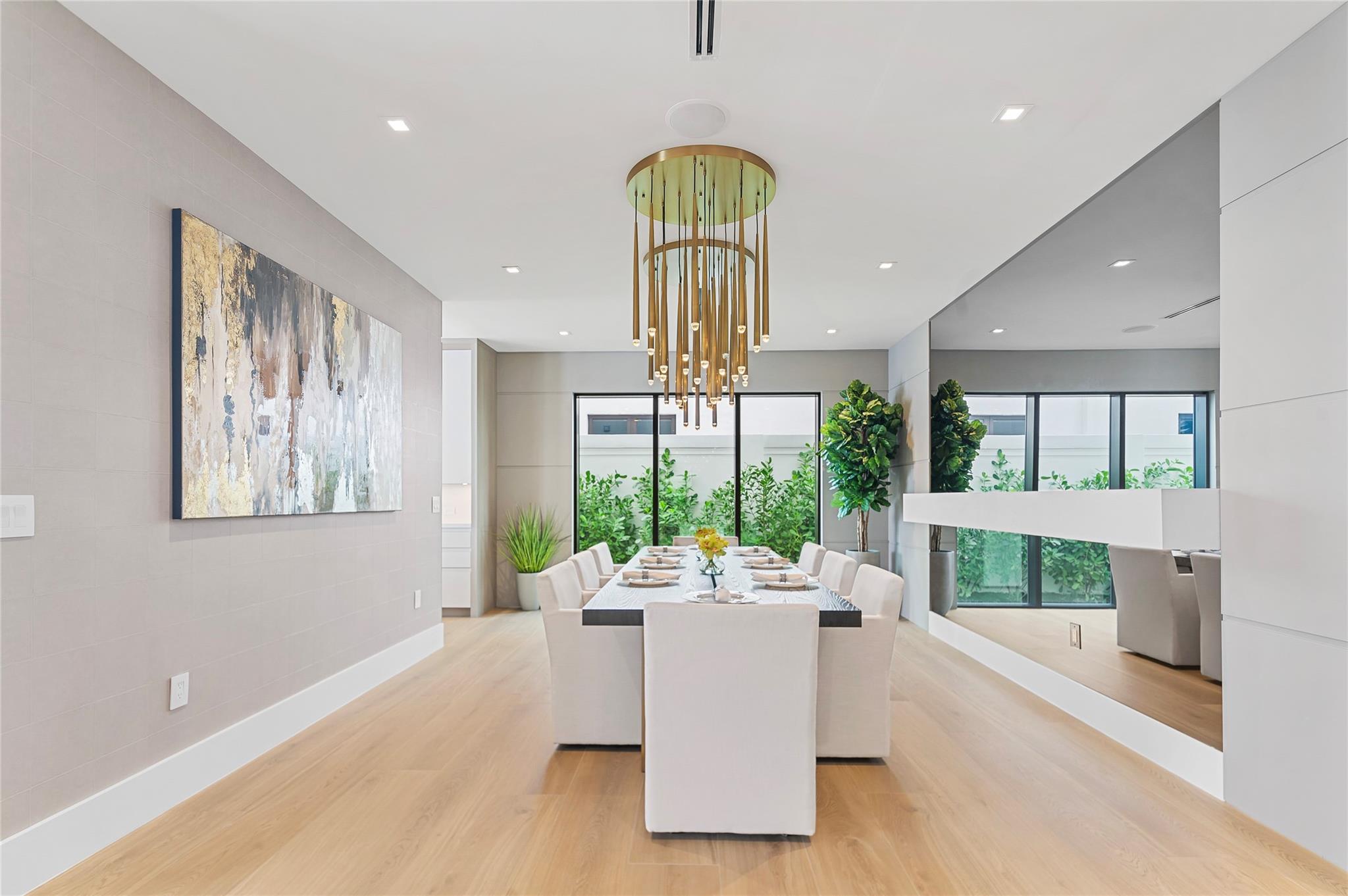 1957 Harbourview Dr Property Photo 29