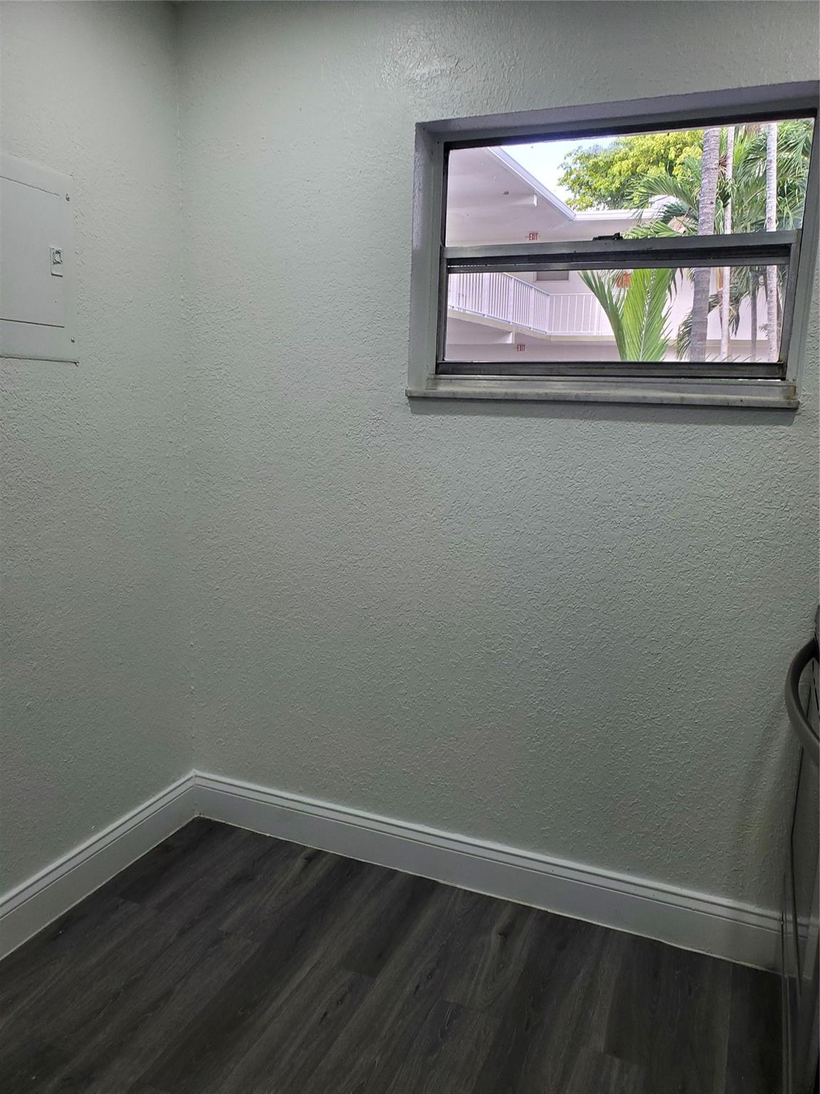 4205 N University Dr 211 Property Photo 11