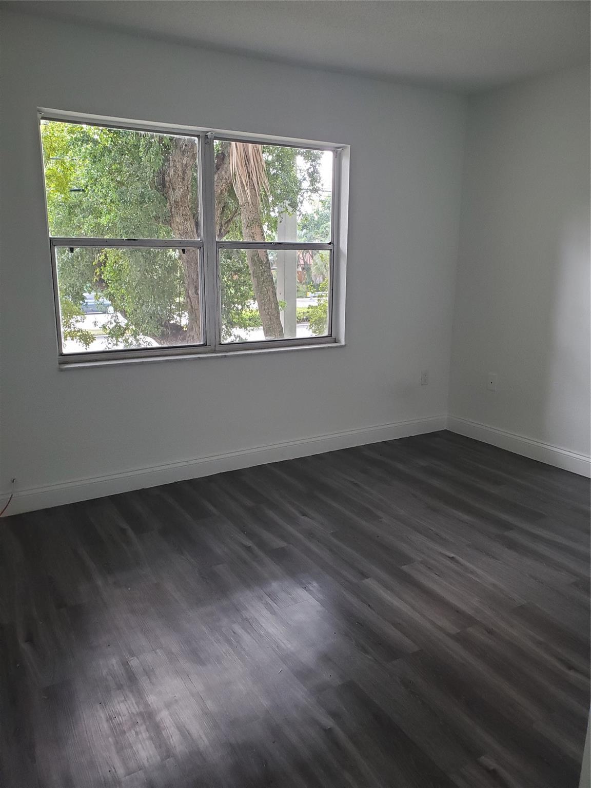 4205 N University Dr 211 Property Photo 14