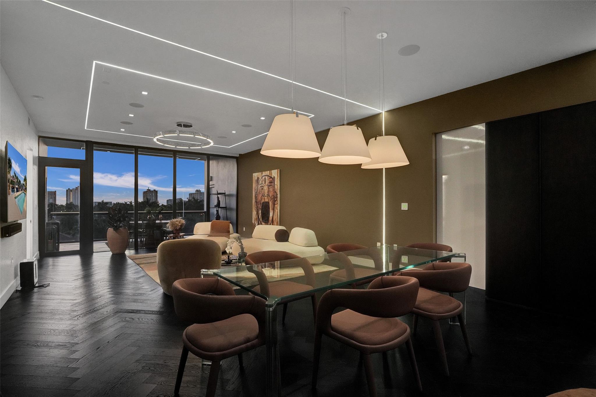 20 Isle Of Venice Dr, Penthouse 2 Property Photo 6