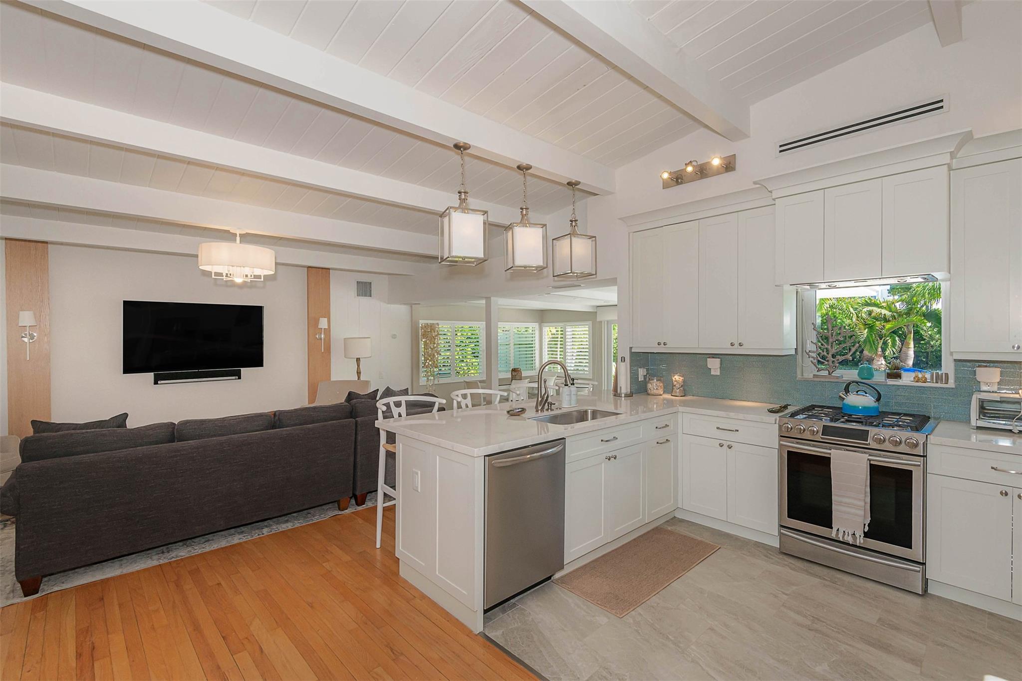 1936 Harbour Inlet Dr Property Photo 6