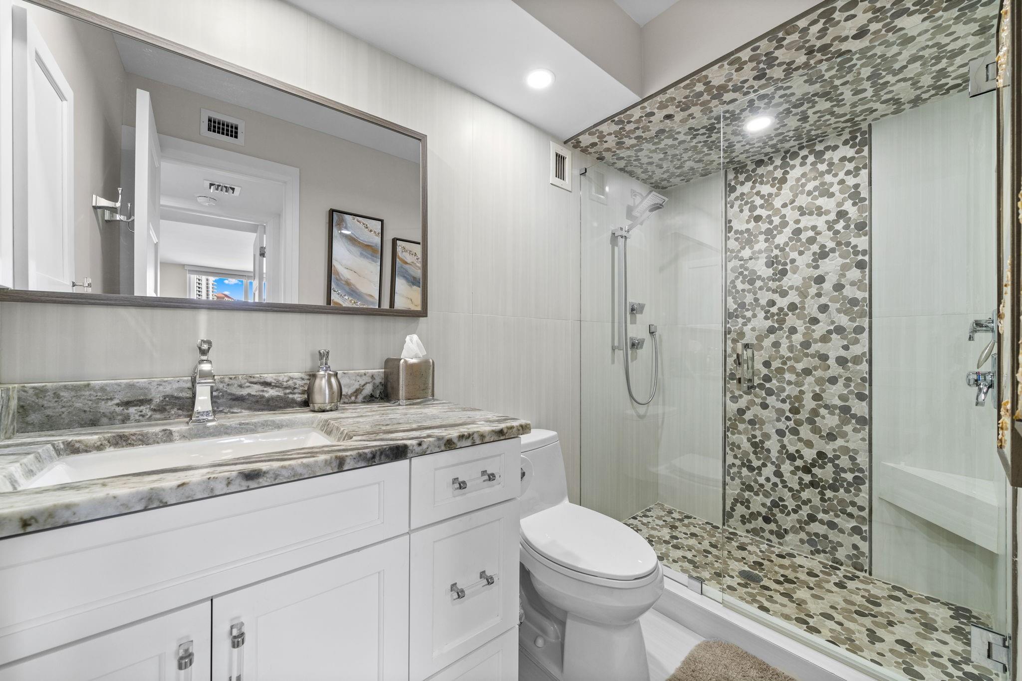 1 Las Olas Cir 1015 Property Photo 25