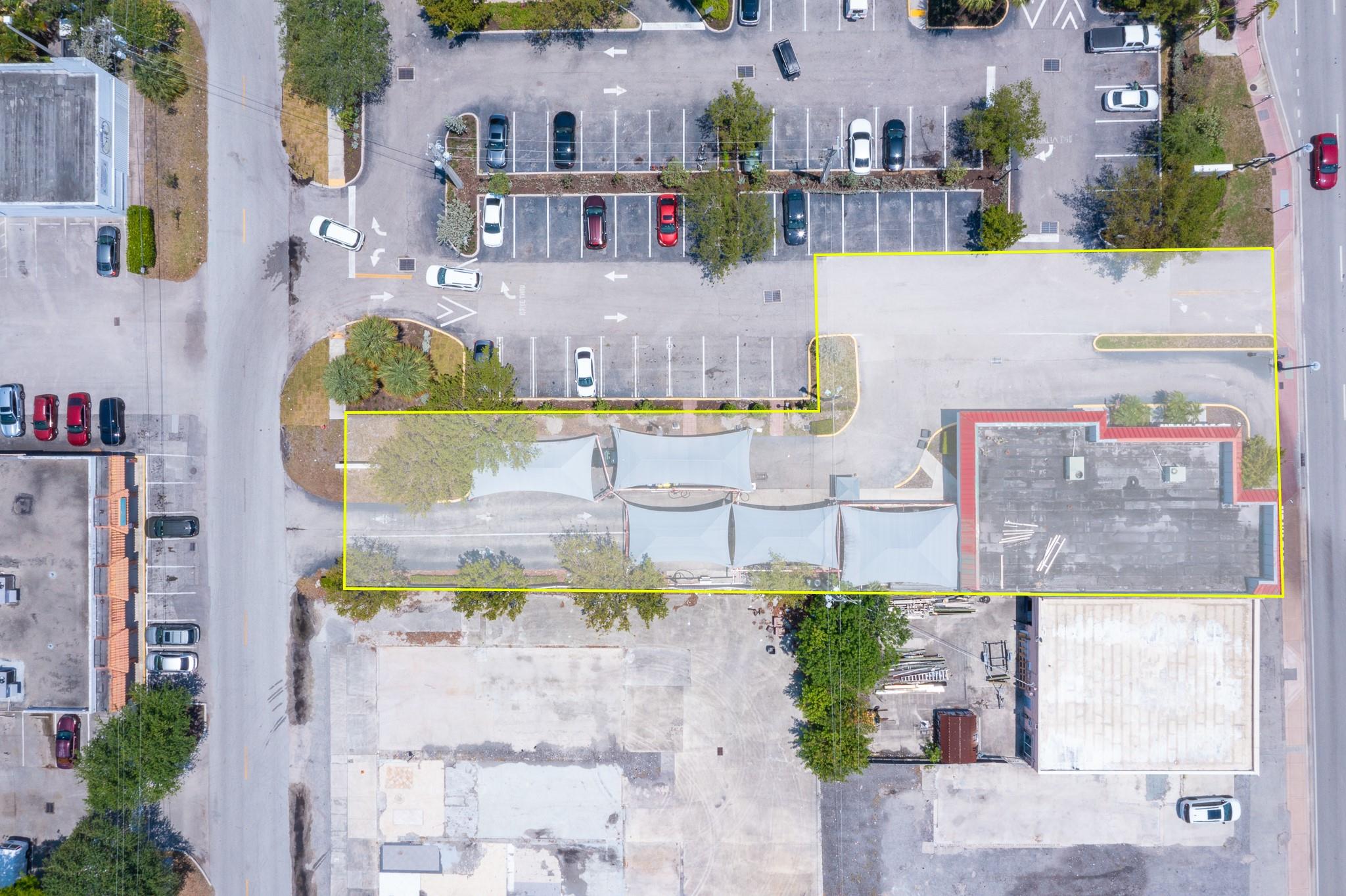 21 S Federal Hwy Property Photo 5