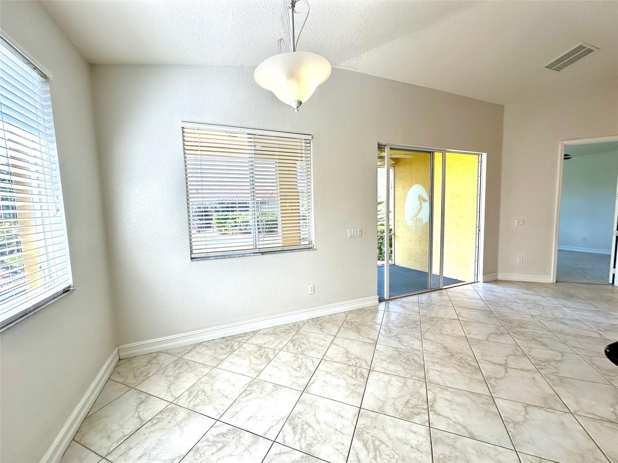 6204 Thames Place Property Photo 11