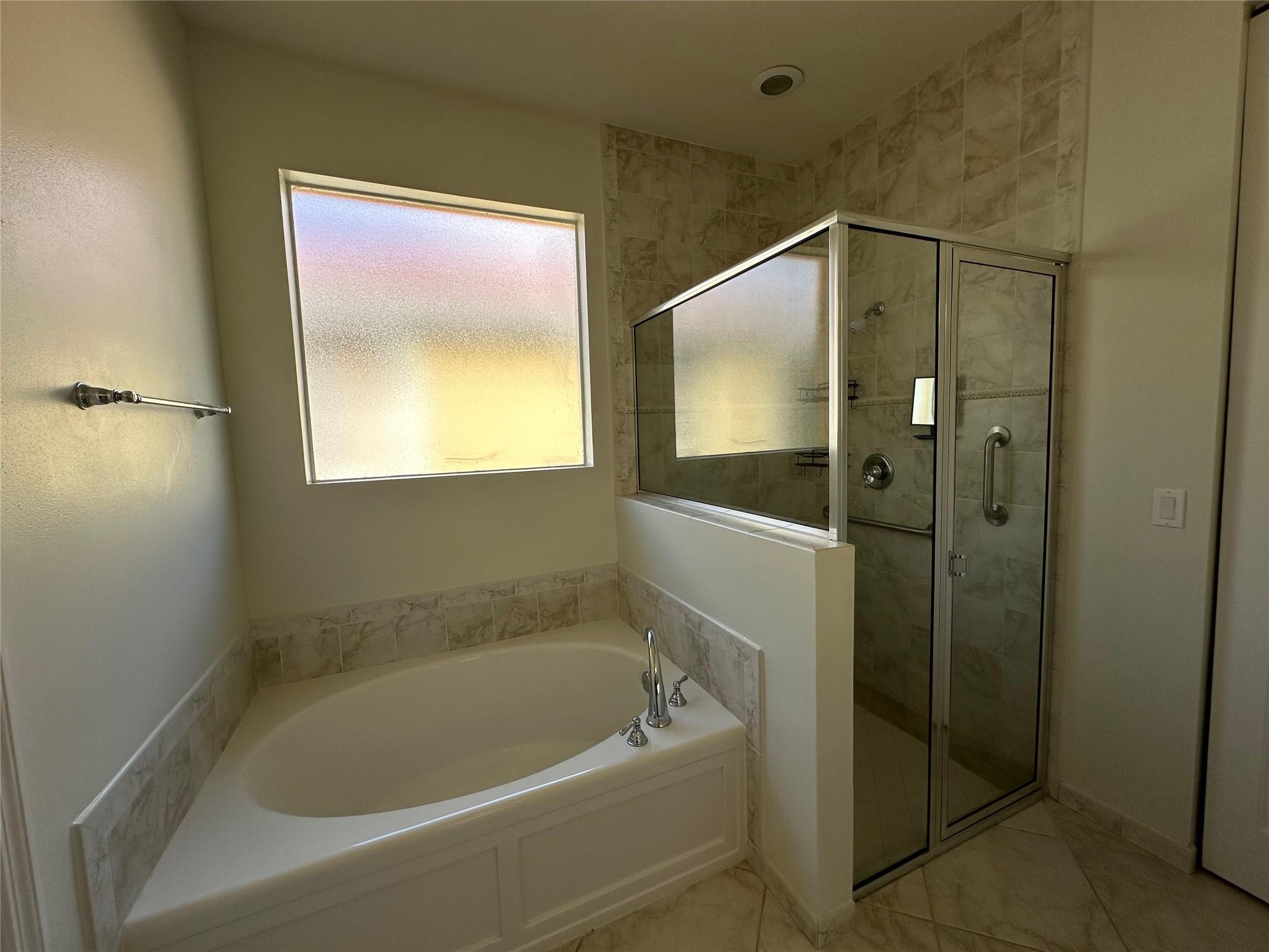 6204 Thames Place Property Photo 14