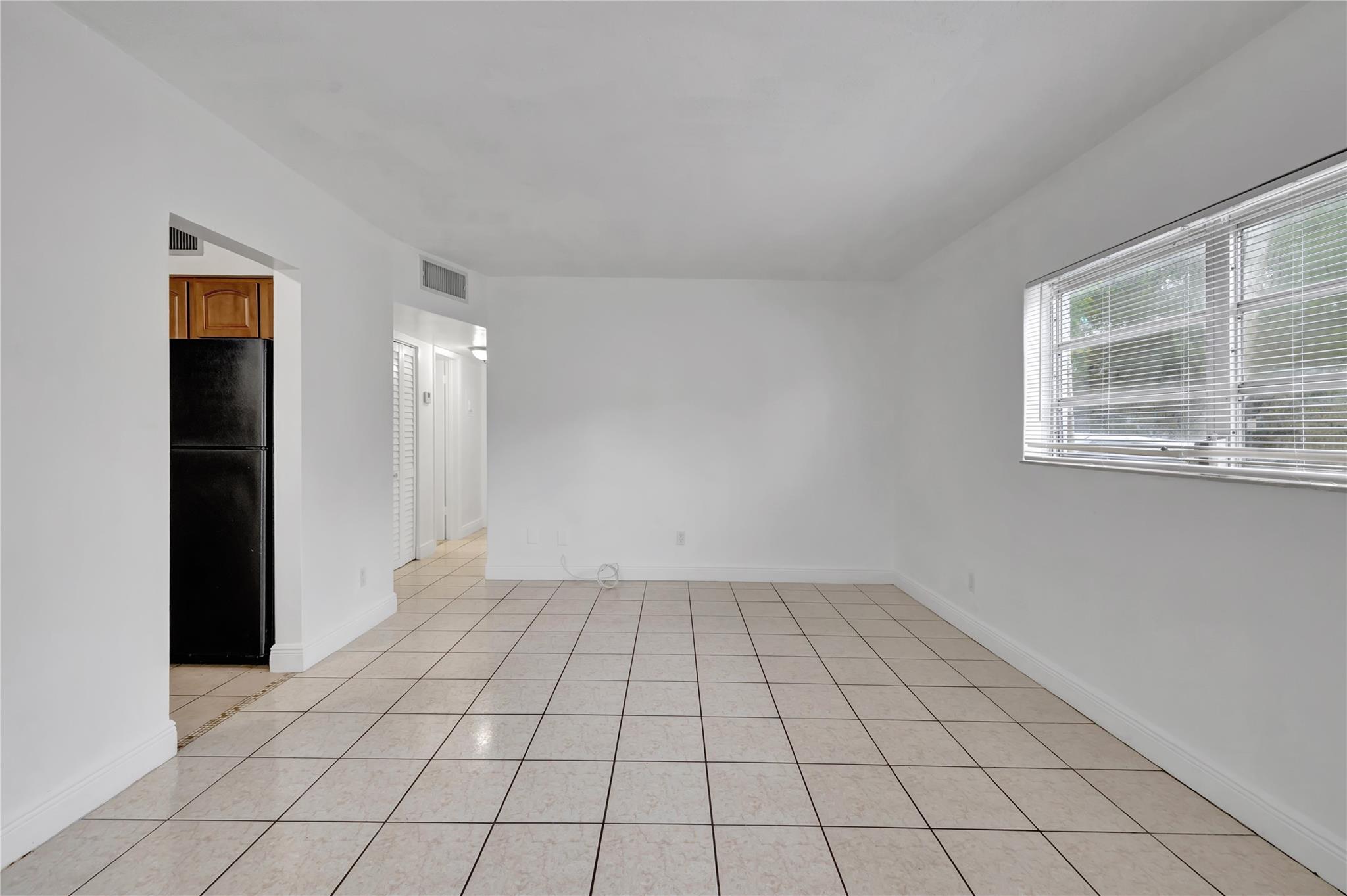 1916 Sw 11th St 30 Property Photo 3