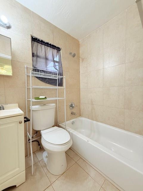 2625 Nw 68th Avenue Property Photo 7